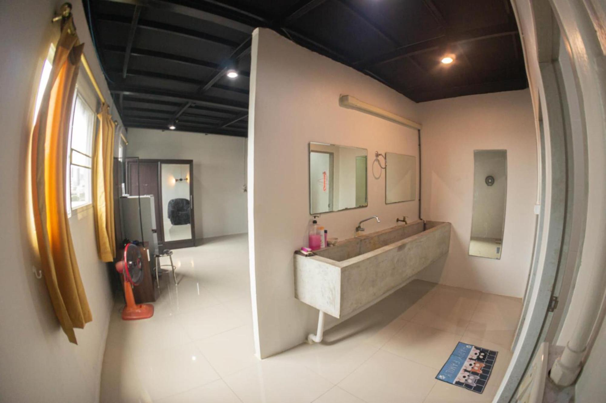 Baan1668 Hometel Near Chinatown One Bangkok Exteriér fotografie